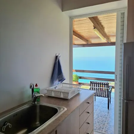 Azure Horizon - Panoramic Myrtos Sea View *