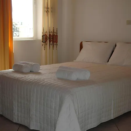 Case de vacanță Azure Horizon Apartment, Kefalonia *