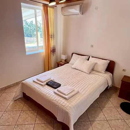 Azure Horizon - Panoramic Myrtos Sea View Tatil Evi *