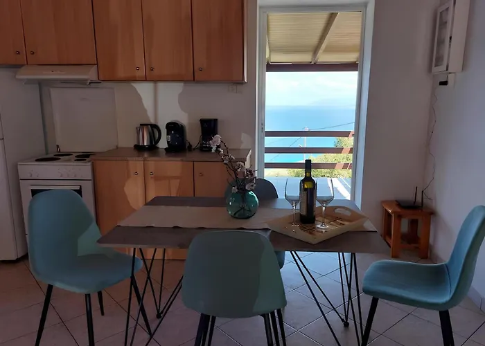Semesterbostad Azure Horizon Apartment, Kefalonia