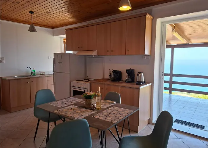 Azure Horizon Apartment, Kefalonia Semesterbostad