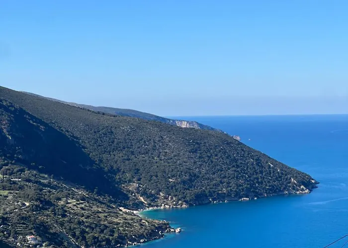 Semesterbostad Azure Horizon Apartment, Kefalonia